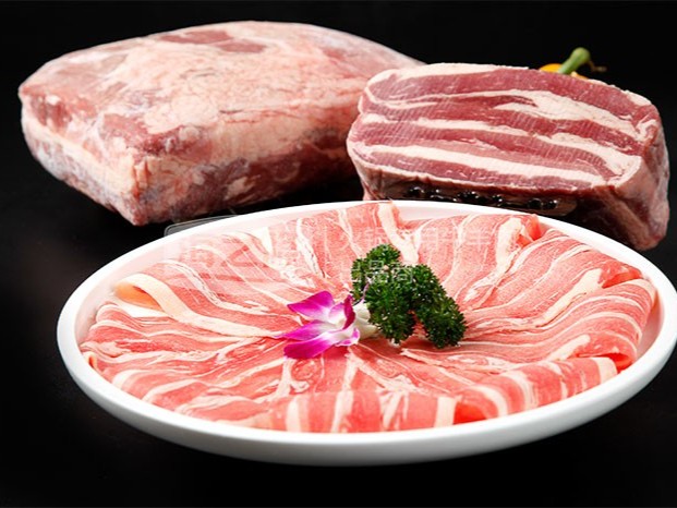 火锅涮肉，这个秋天给你火辣的温柔